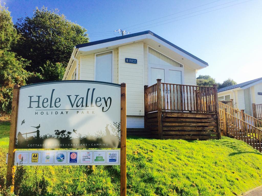 Hele Valley Holiday Park Ilfracombe Cameră foto